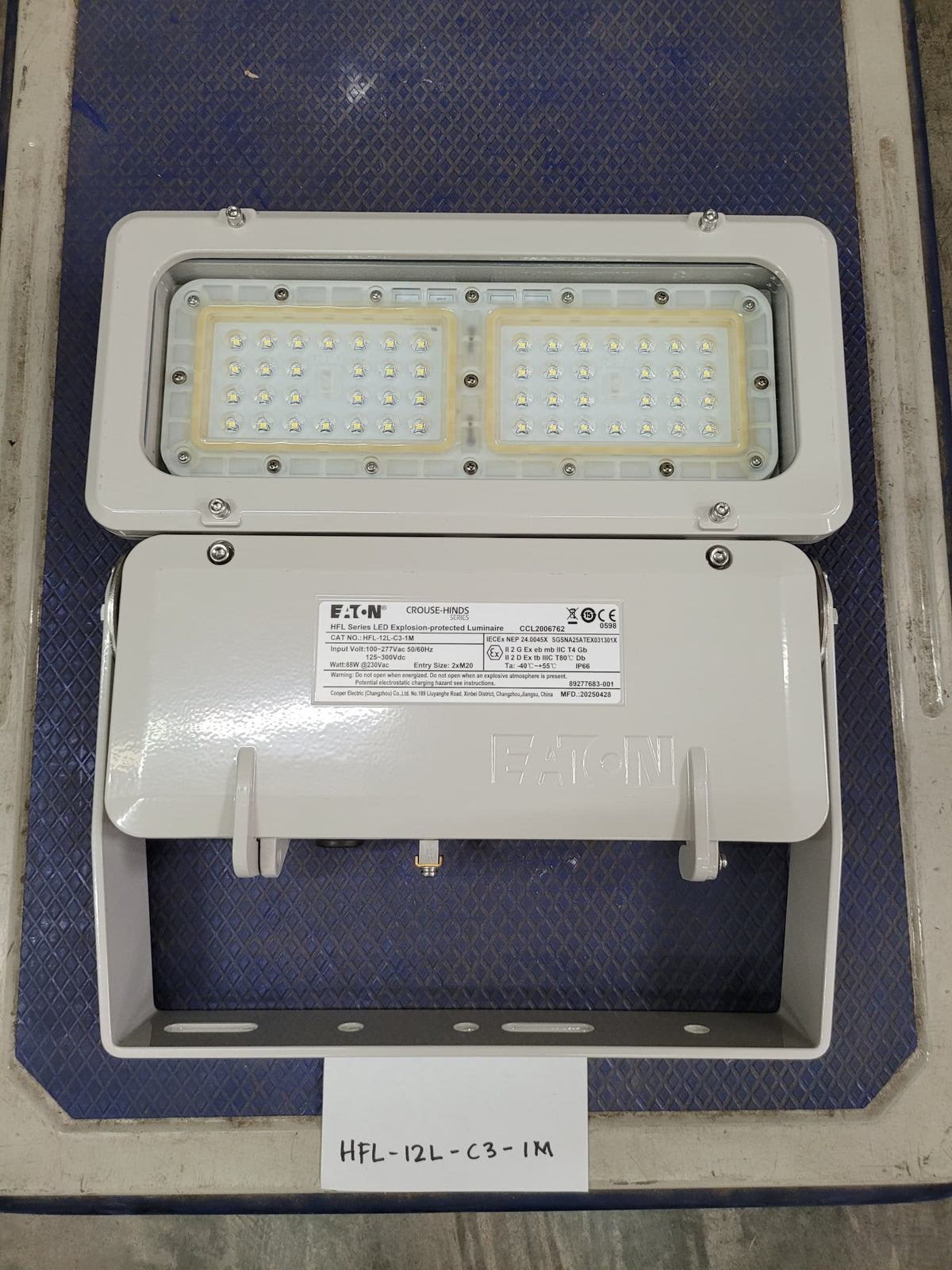 Crouse-Hinds HFL LED Hazardous Area Floodlights - See Kwong KL – See ...